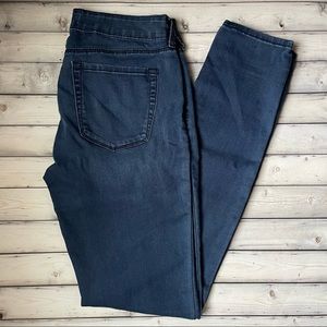Bullhead “Low Rise Skinniest” Dark Blue Skinny Jeans